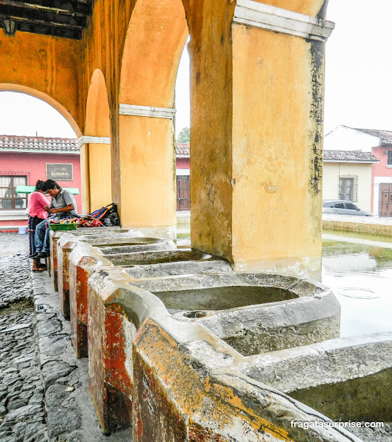 Lavanderia pública da época colonial em Antigua Guatemala