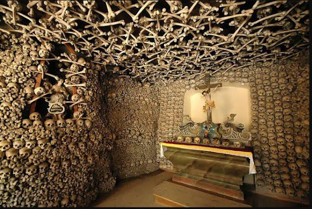 Fakta Unik Skull Chapel di Kota Czermna Negara Polandia