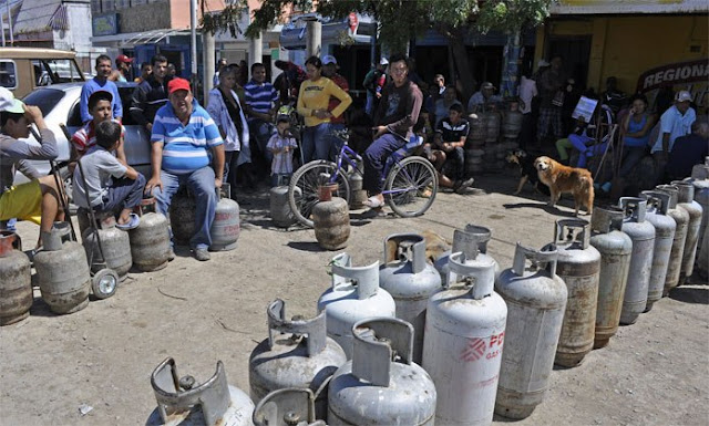 VENEZUELA: Escasez de gas doméstico el dolor de cabeza de los hogares donde pasan meses sin recibir el servicio.