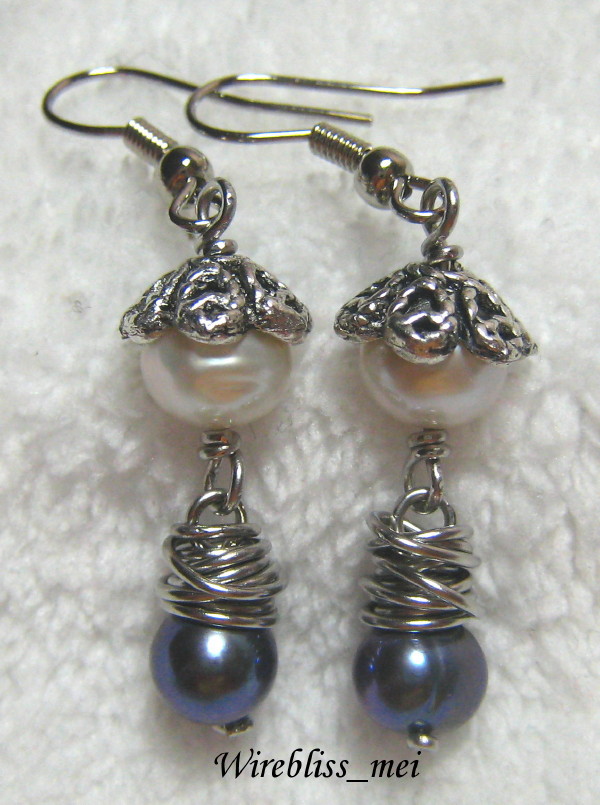 Wire wrapped Pearl Earrings