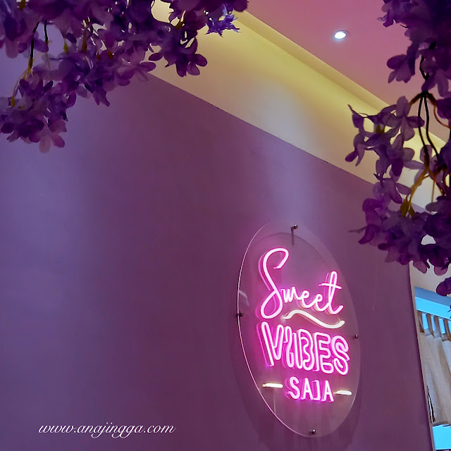 Sugirl Desserts Cafe , Setia City Mall