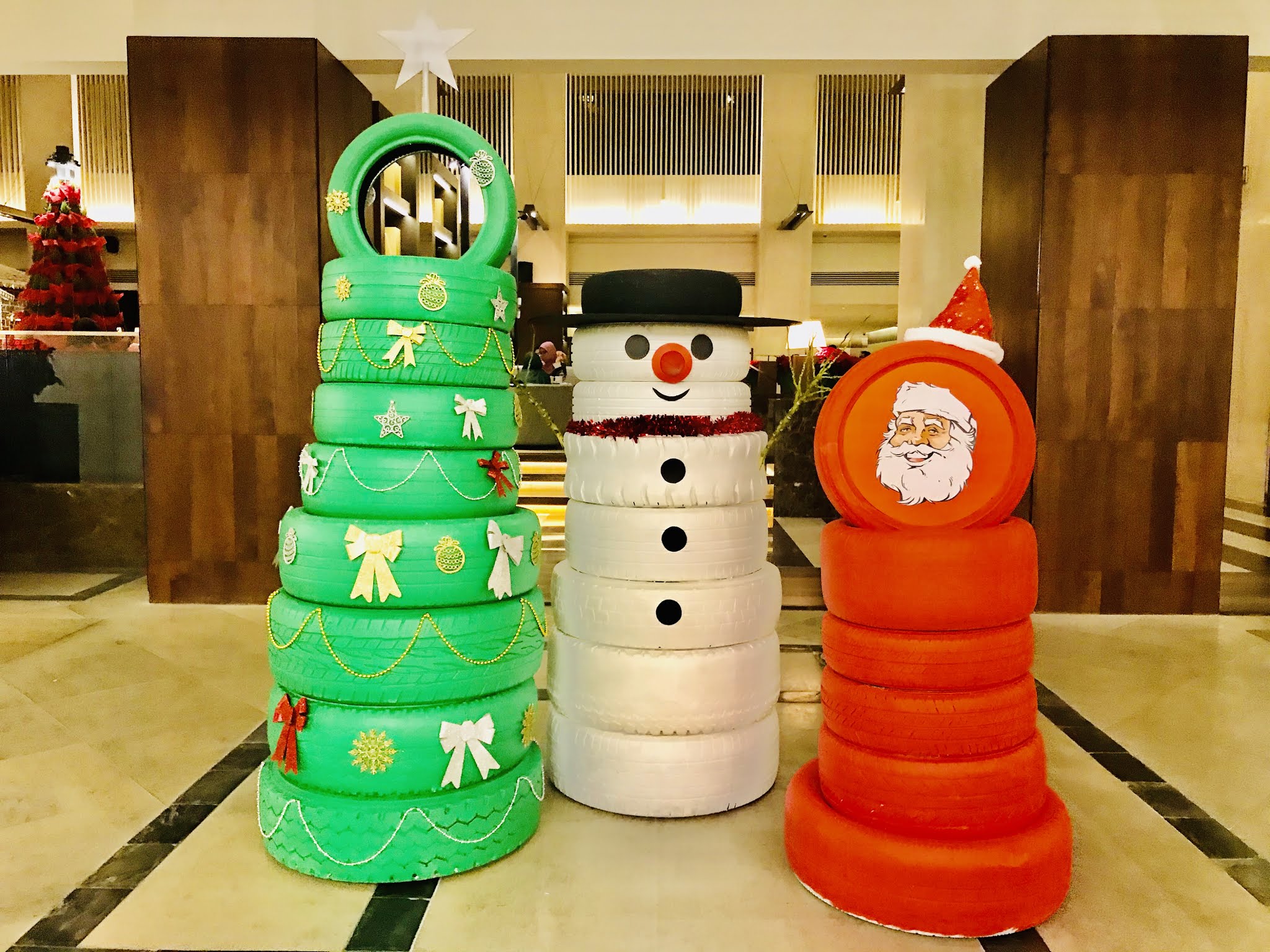 Invoke Your Christmas Childhood Memories”- Themed Christmas Tree Lighting Ceremony At Hyatt Regency Kinabalu