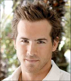 RYAN REYNOLDS SHORT HAIRSTYLE HAIRCUT