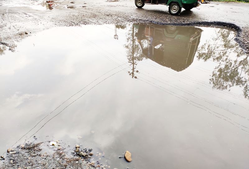 bad condition of road in bongaigaon near new bongaigaon station