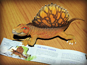 Schleich, The First Giants, Dinosaurs