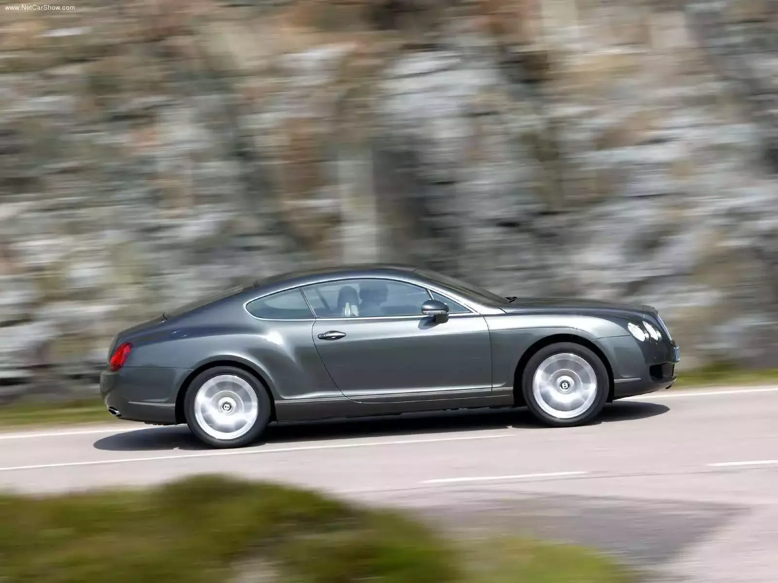 Hình ảnh xe ô tô Bentley Continental GT 2003 & nội ngoại thất