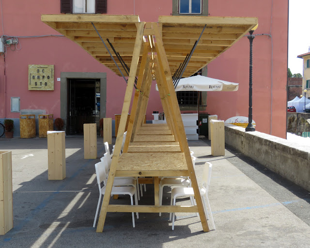 Strange tables in Piazza dei Domenicani, Livorno