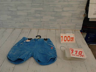 中古品　子供服　１００ｃｍ　ブルー　ショートパンツ　１１０円