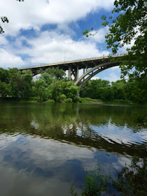 Minnesota River bridge, high clearance