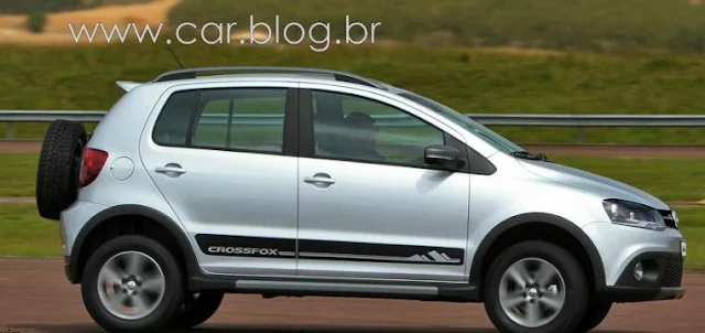 VW CrossFox 2012 - Prata Sargas