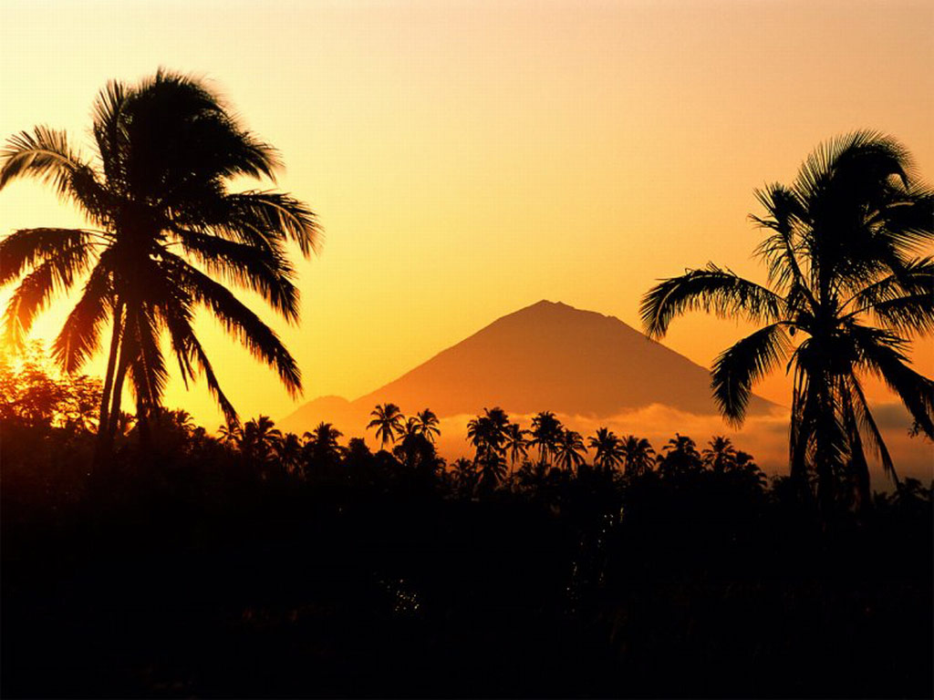  Gunung Agung Bali  ONE WITH NATURE