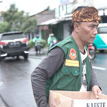 Angkat Topi, Nasrodin Sosok Kades Peduli Bencana Cianjur