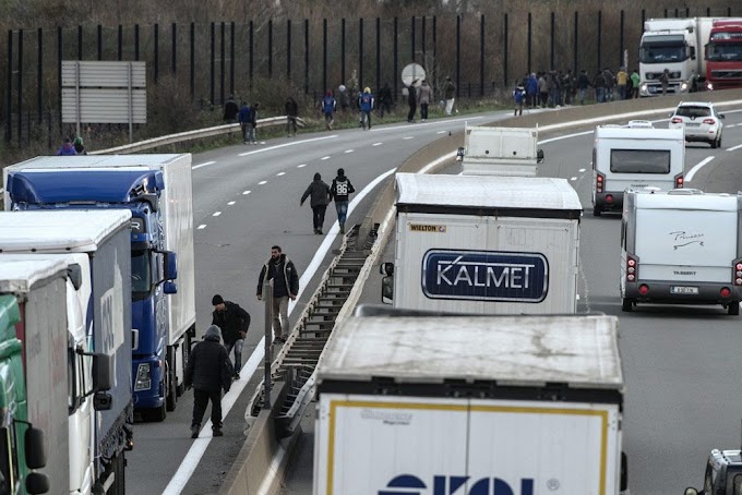 Kővel dobálták az autópályán haladókat