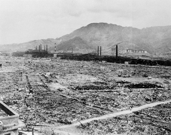NAGASAKI DESTRUCTION 1945
