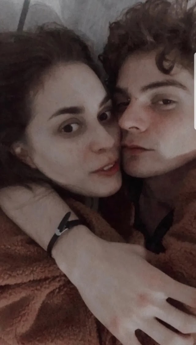 Irmãos assumem relacionamento amoroso nas redes sociais: -“É consensual e somos dois adultos”