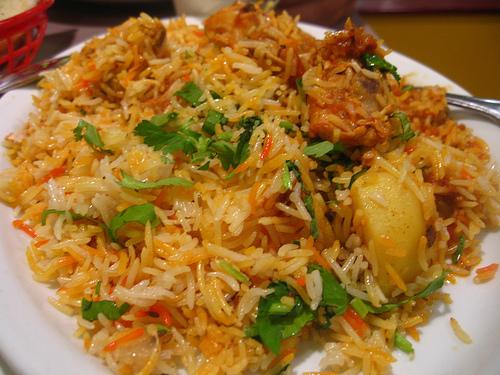 hyderabadi chicken biryani. HYDERABADI CHICKEN BIRYANI