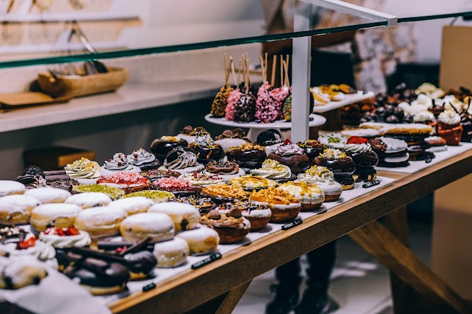 Sweet Simplicity: 7 Effortless Dessert Recipes from Around the Globe That Will Transport Your Taste Buds to New Cultures🥮🎂🍥