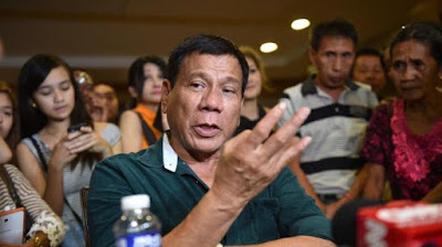 Presiden Duterte Bolehkan Tentaranya Perkosa