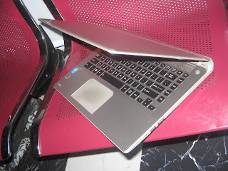 slitstore ventures: Direct UK used Toshiba Satellite S40-B Core i5, 7th Gen. Very Slim