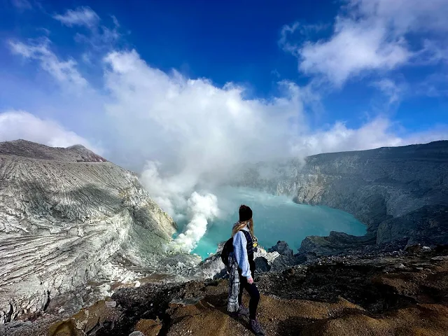 TOUR BROMO MADAKARIPURA IJEN 2D1N