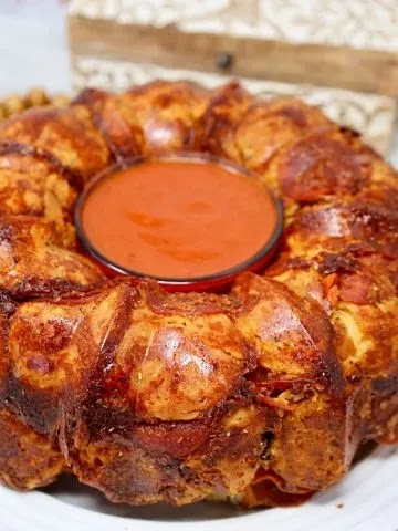 Pull-Apart Pizza Bread