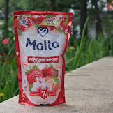 Molto Korean Strawberry: Pewangi Pakaian Terbaik, 7X Lebih Wangi