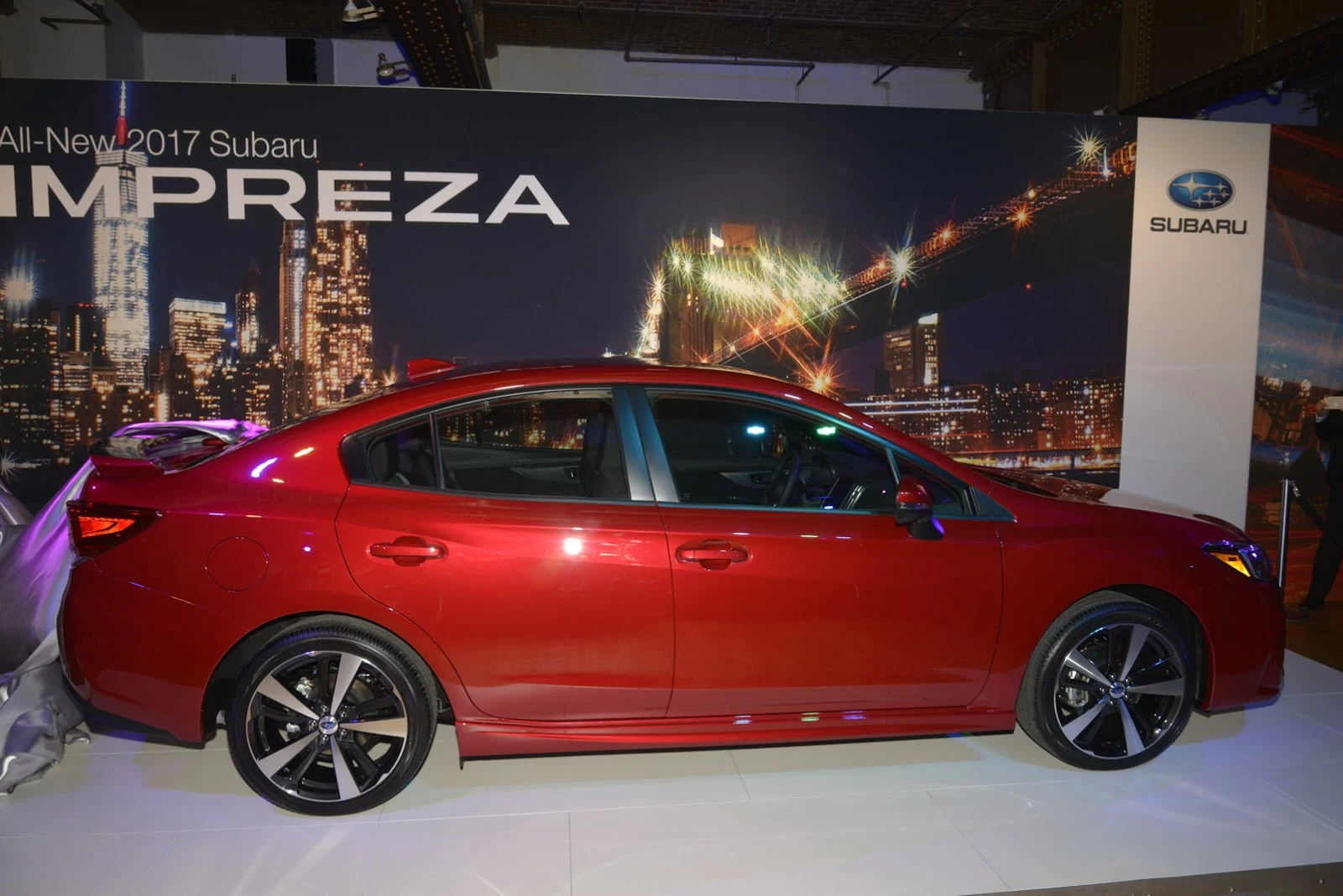 Cận cảnh Subaru Impreza 2017 tại New York Auto Show