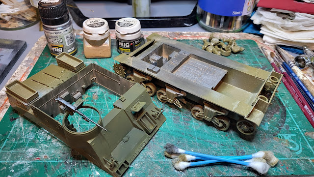 Italeri Kangaroo APC