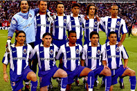 F. C. PORTO - Oporto, Portugal - Temporada 2003-04 - Vítor Baía, Jorge Costa, Nuno Valente, Paulo Ferreira, Ricardo Carvalho y Costinha; Pedro Mendes, Maniche, Carlos Alberto, Deco y Derlei - FC OPORTO 3 (Carlos Alberto, Deco y Alenichev) AS MONACO 0 - 26/05/2004 - Copa de la UEFA, final - Gelsenkirchen, Alemania, Arena AufSchalke - El OPORTO gana su 2º título de la Copa de la UEFA