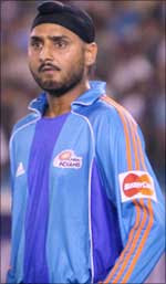 Harbhajan singh suspended from IPL