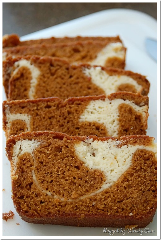 pumpkin_bread2_web