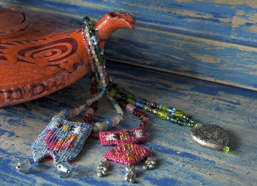 i like the idea _ tapestry necklaces