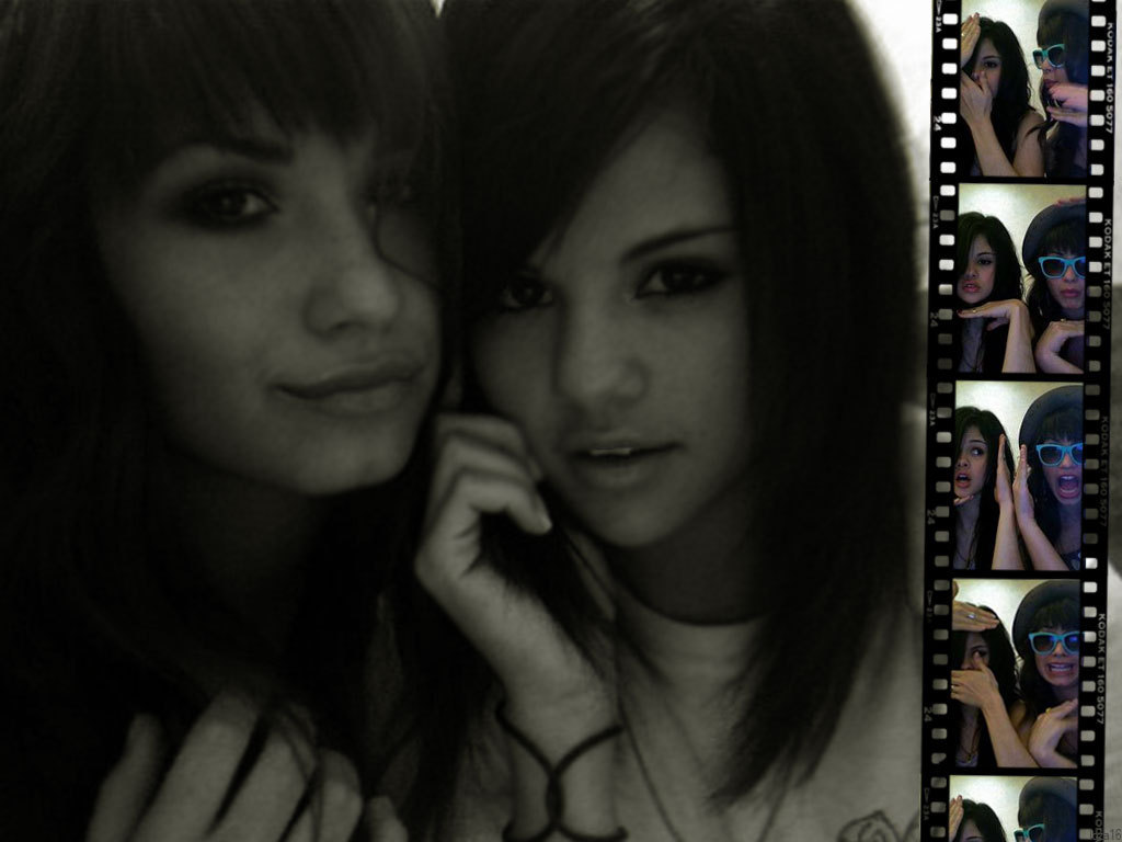 demi lovato and selena gomez