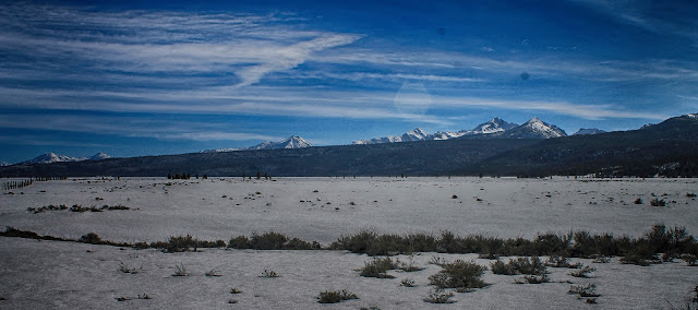 Salmon River Idaho geology travel field trip photography Spring snow mountains outdoors nature hiking camping copyright rocdoctravel.com