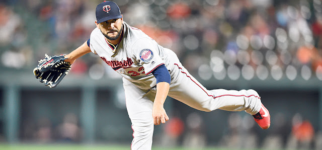 BÉISBOL: Martín Pérez aprovecha asesoría en la lomita de Johan Santana y Jake Odorizzi en MLB.