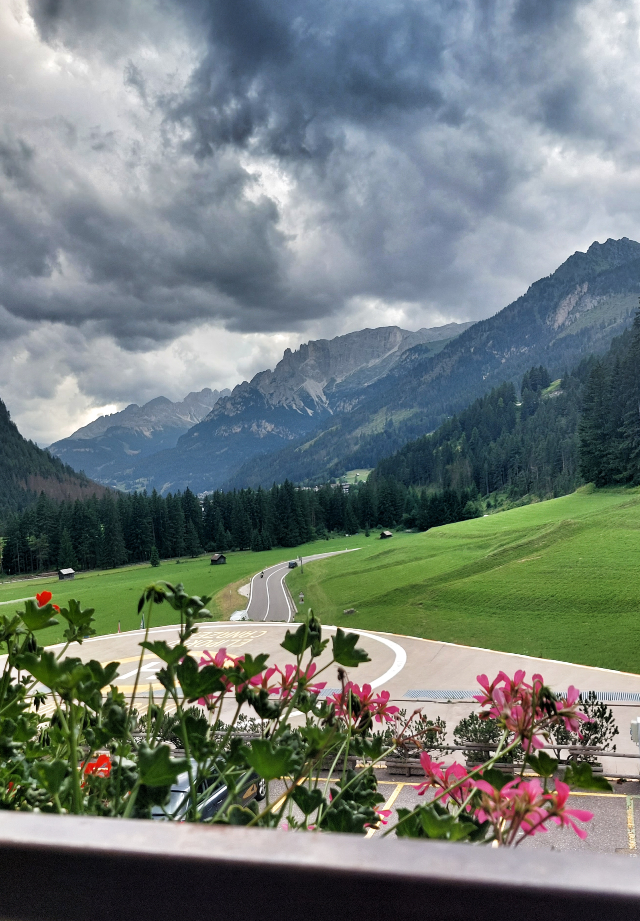 hotel il caminetto canazei