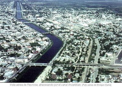 Vista aerea de Reynosa atravesada por Canal Anzalduas