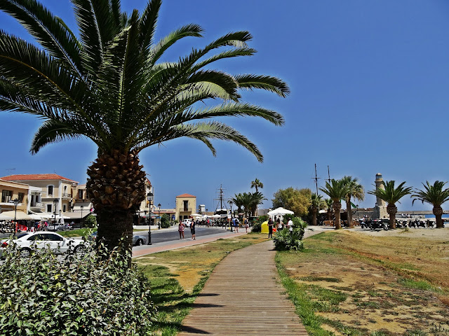 promenada wzdłuż morza Rethymno na Krecie