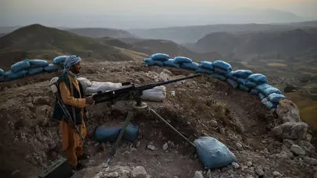 طالبان تسيطر على العاصمة الإقليمية الثامنة وسط هجوم واسع حيث دعا بايدن الأفغان إلى "القتال من أجل أنفسهم"