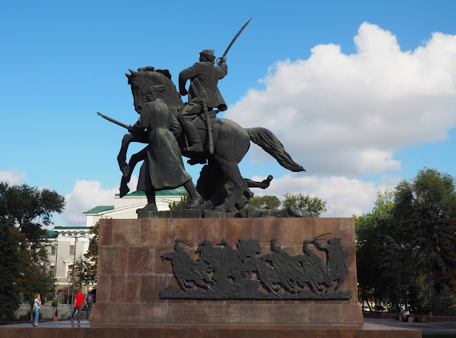 Ростов-на-Дону – памятник Первой Конной армии