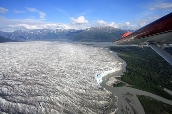 Glaciar Taku en Alaska