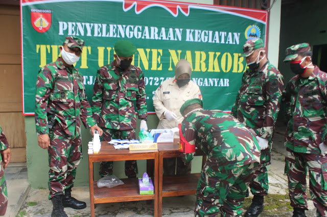 KodimKaranganyar – Sukseskan Program P4GN, Kodim Karanganyar Sasar Koramil Gelar Test Urine Mendadak