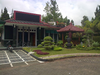 sewa villa type melati 4 kamar