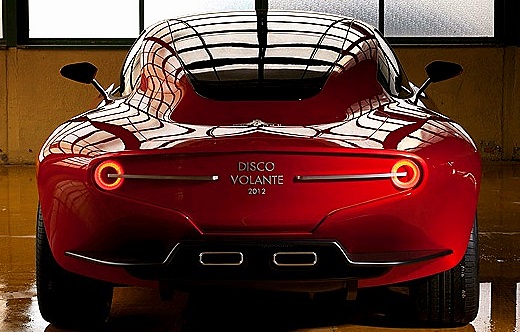 Like its Italian predecessor the Disco Volante 2012 is a showstealing head