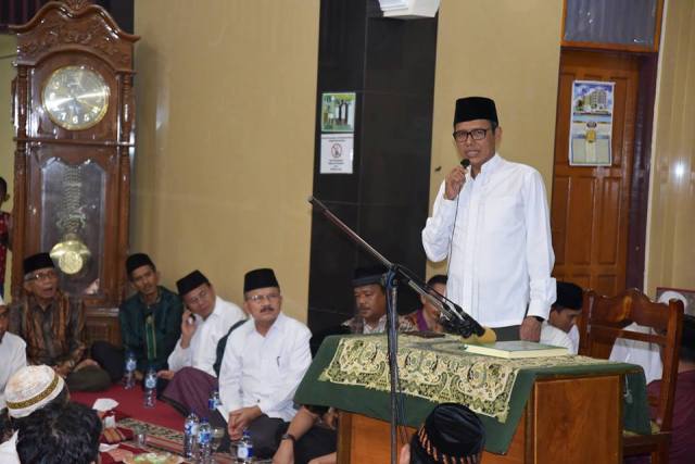 Gubernur Sumbar Irwan Prayitno : Ali Mukhni Bupati Berprestasi, Namanya Harum Dimana-Mana