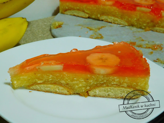 ciasto bananowe bez pieczenia z galaretka bananowiec na herbatnikach ciasto bananowiec przepis ewy wachowicz bananowiec ciasto ciasto bananowe bez pieczenia z herbatnikami ciasto bananowe bez pieczenia na biszkoptach bananowiec na biszkoptach bananowiec na zimno mechanik w kuchni 