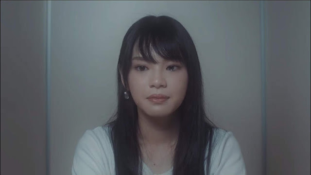 https://kanebutlerreviews.blogspot.com/2019/04/bnk48-girls-dont-cry-2018.html