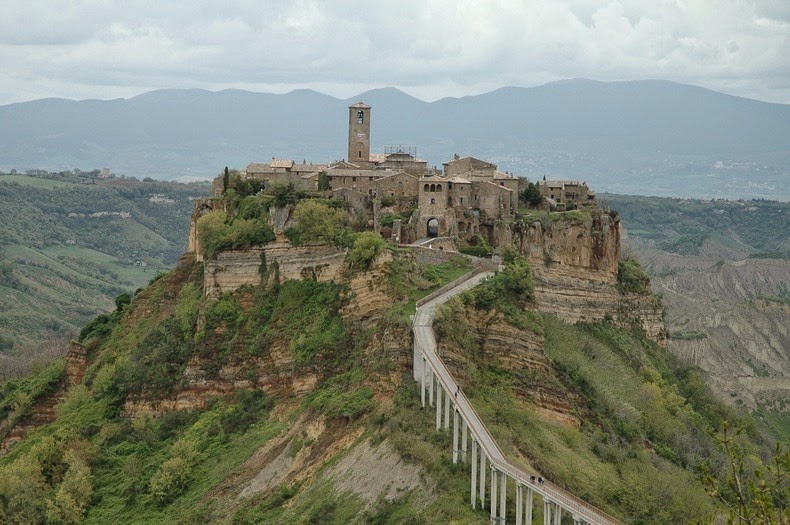 civita-di-bagnoregio-4