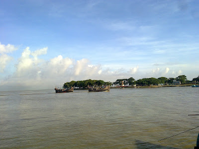 fishing boat bangladesh