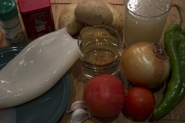 ingredintes patatas con calamares